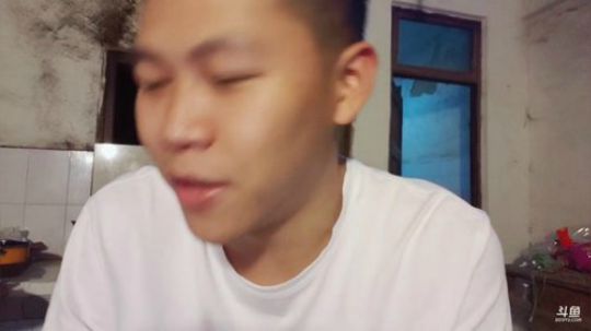 该吃吃，该喝喝，该吹吹 2019-06-19 02点场