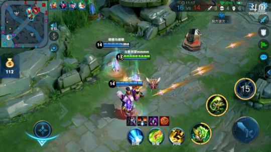 我在斗鱼看林蒙m直播王者荣耀