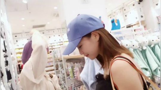 肖淑洁生命中的光和盐发布了一个斗鱼视频2019-06-21