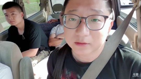 大家下午好，朋友第一，节目努力，深夜继续 2019-06-21 17点场