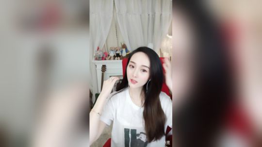 早安酱ii直播_颜值直播_斗鱼直播