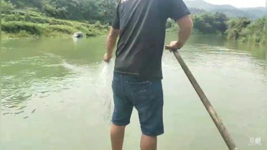 哆啦爱梦梦发布了一个斗鱼视频2019-06-23