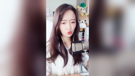 登月团丶离去发布了一个斗鱼视频2019-06-25