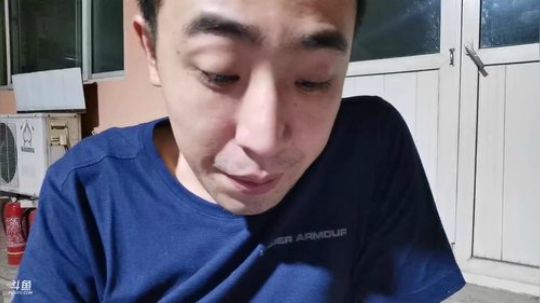 一生守护铁公鸡发布了一个斗鱼视频2019-06-25