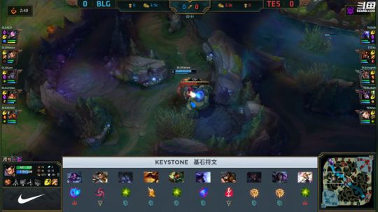 我在斗鱼看英雄联盟赛事直播英雄联盟