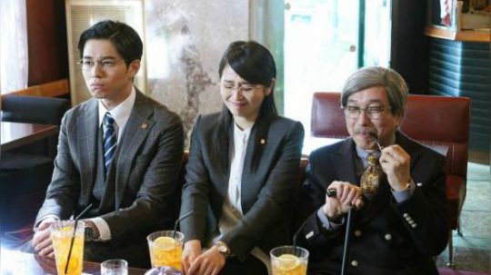 3个骗子相互串通，设下了连环骗局，成功诈骗现金6个亿！