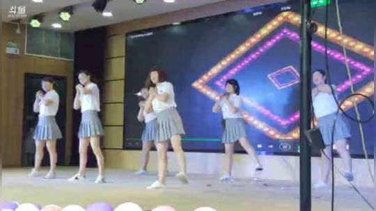 黑人西毕业典礼表演 2019-06-28 13点场
