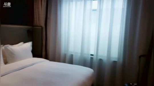 我本善良72发布了一个斗鱼视频2019-06-28