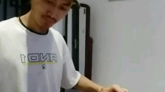 今天练琴，不能陪大家啦！见谅！