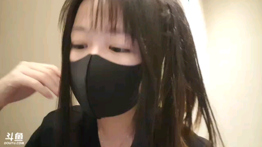 事情总要分前后 你先全世界后～