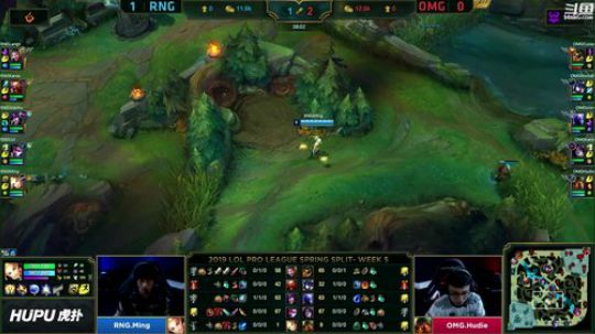 我在斗鱼看英雄联盟赛事直播英雄联盟