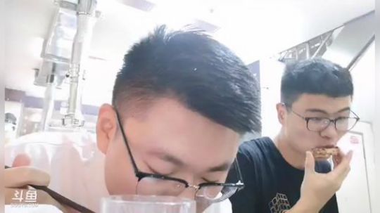郑州吃烤肉，老得劲了！ 2019-06-29 19点场