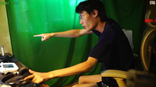 我不歧视异性恋发布了一个斗鱼视频2019-07-02