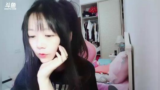 永远不说拜拜多多608599发布了一个斗鱼视频2019-07-03