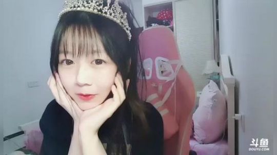 永远不说拜拜多多608599发布了一个斗鱼视频2019-07-03