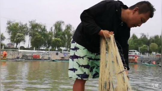 科头溜子发布了一个斗鱼视频2019-07-04