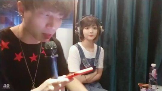 Smlia丶卡布奇诺发布了一个斗鱼视频2019-07-04