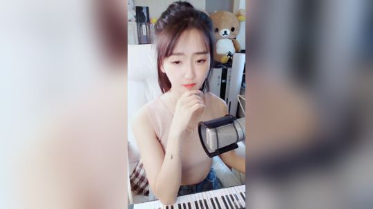 登月团丶离去发布了一个斗鱼视频2019-07-05