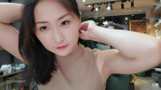 瓷器店的日常工作，周四啦 2019-07-04 20点场
