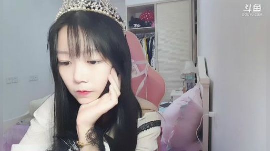 永远不说拜拜多多608599发布了一个斗鱼视频2019-07-06