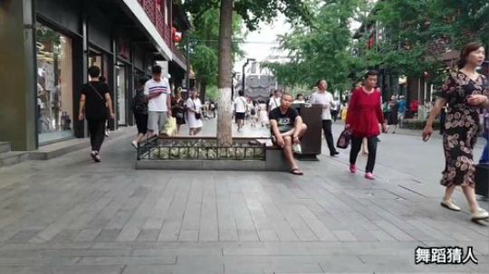 《南京美少女》添财慧