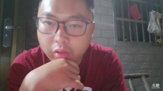 带着静皇游山玩水。 2019-07-07 20点场