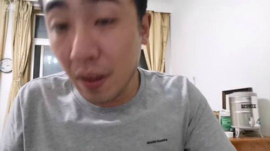嘻嘻