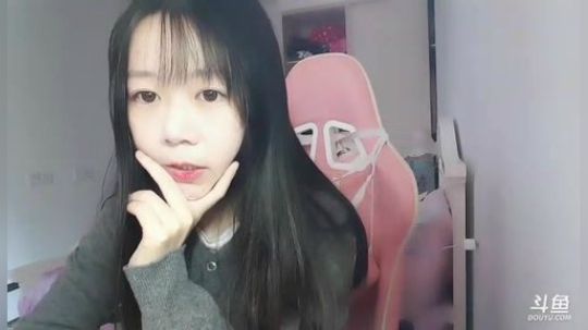 永远不说拜拜多多608599发布了一个斗鱼视频2019-07-08