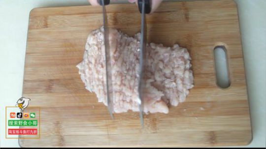 哆啦爱梦梦发布了一个斗鱼视频2019-07-09