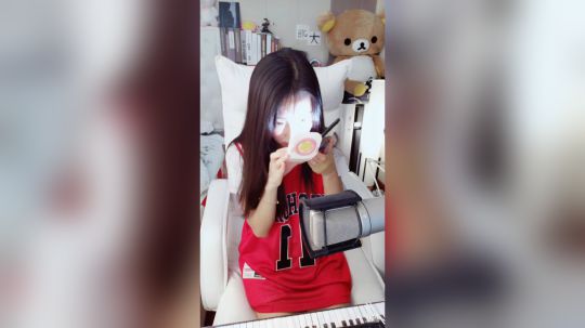 登月团丶离去发布了一个斗鱼视频2019-07-09