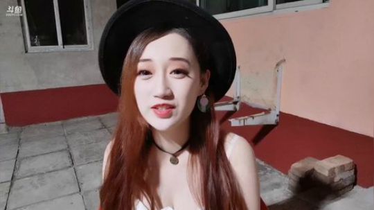 我本善良72发布了一个斗鱼视频2019-07-09