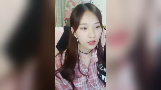 花街灯如昼zz发布了一个斗鱼视频2019-07-10