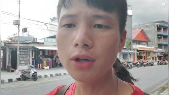 555丶KG发布了一个斗鱼视频2019-07-12