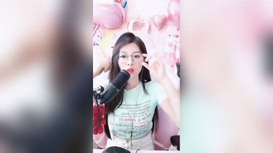 我在斗鱼看可爱christina直播颜值