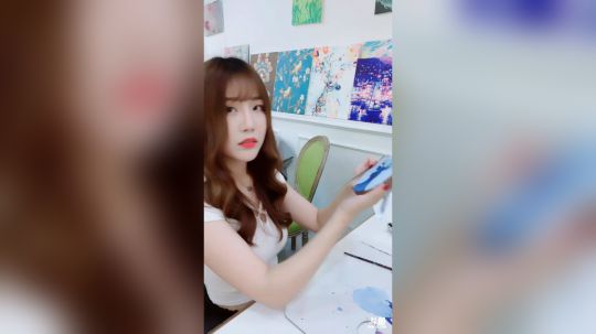 我在斗鱼看菁菁Krystal直播颜值