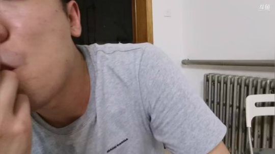 铁血丶苟且君发布了一个斗鱼视频2019-07-14