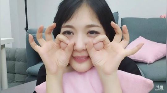 我本善良72发布了一个斗鱼视频2019-07-14