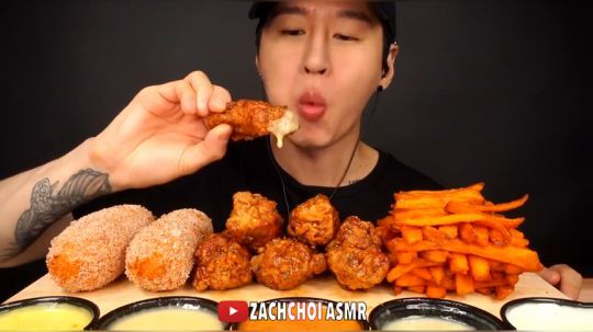 【Zach Choi 】炸鸡腿+热狗棒+薯条