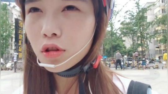 肖淑洁生命中的光和盐发布了一个斗鱼视频2019-07-14