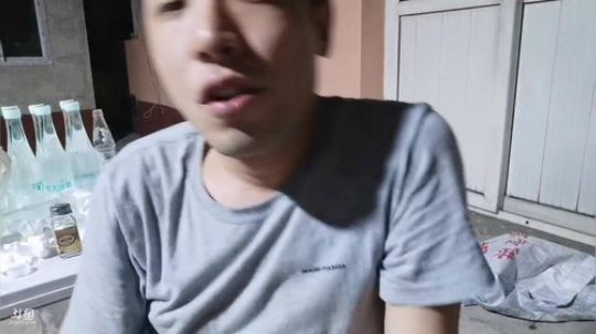 一生守护铁公鸡发布了一个斗鱼视频2019-07-15