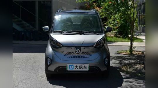 简单得不能再简单，这辆车只满足最基本的