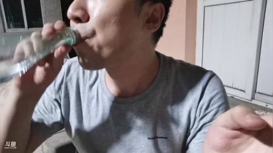 铁血丶苟且君发布了一个斗鱼视频2019-07-15