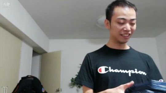 顾影无如白发何丶发布了一个斗鱼视频2019-07-15
