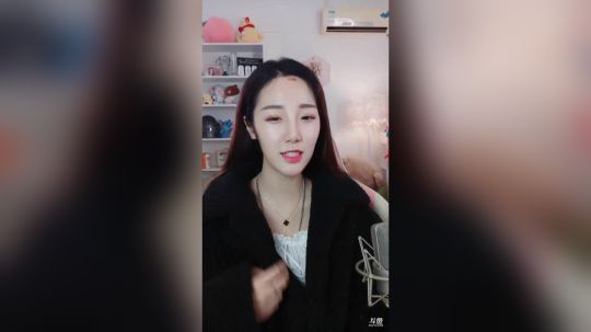 巨人13725发布了一个斗鱼视频2019-07-16