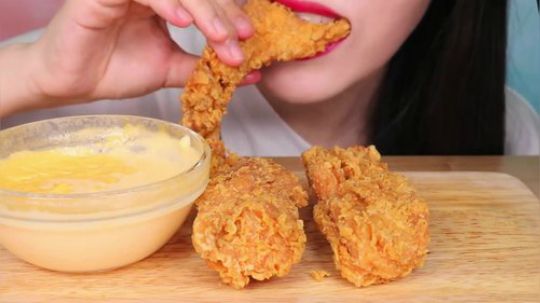 【Zoey】 KFC炸鸡+芝士酱