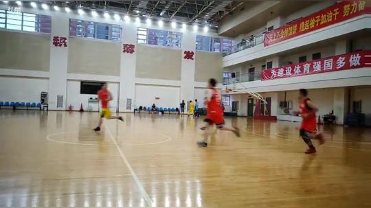 第五届“洪涛杯”欢迎洪涛回归之省联社内部对抗赛。