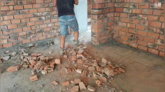 郴州工地还账第二天。 2019-07-16 15点场