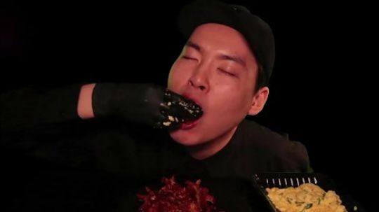 【欲望美食】 - 无字幕的鸡脚