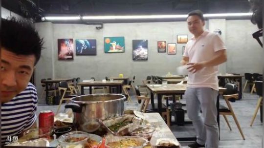 白天健身，晚上生蚝大餐 2019-07-20 00点场