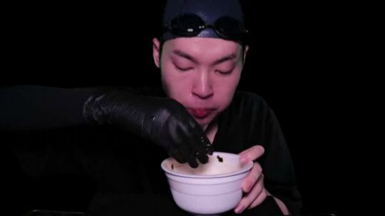 【欲望美食】E15 戏水后当然要来一碗热腾腾的泡面啦